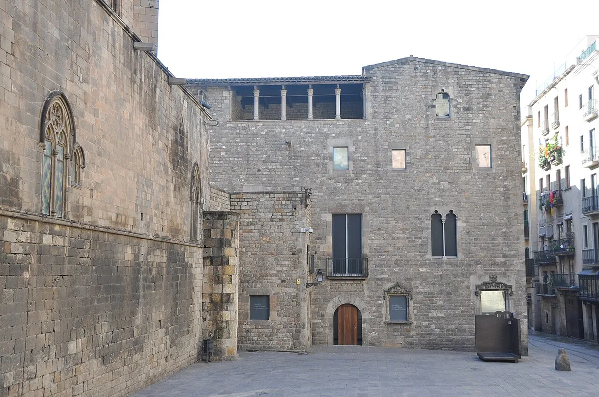 Het middeleeuwse Palau Padellàs aan de Plaça del Rei in het gotische kwartier van Barcelona, onderdeel van het MUHBA-museum